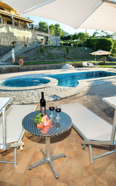 I Gigli Di Bolsena: Schwimmbad