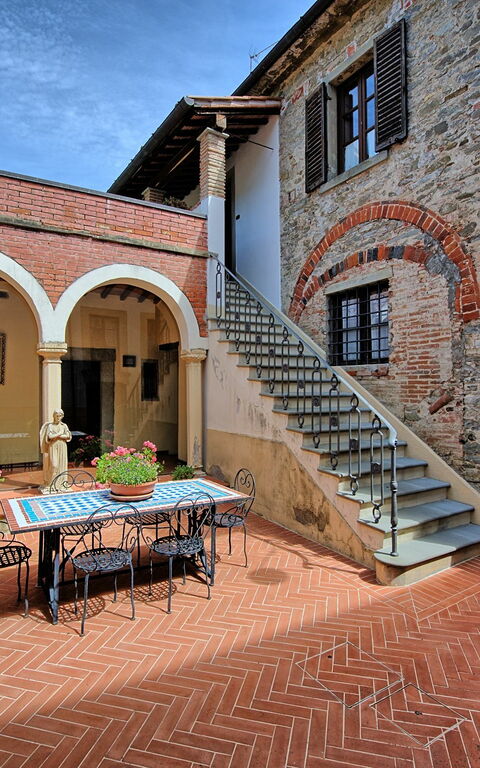 Villa Capolona: Außen