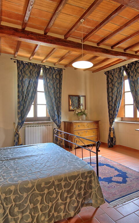 Villa Capolona: Schlafzimmer