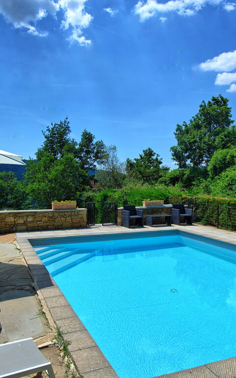 Villa Margherita Uno: Draussen, Schwimmbad