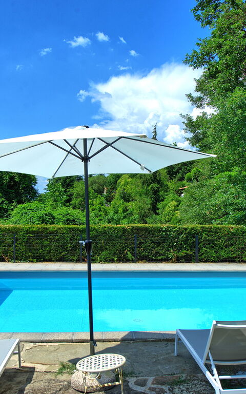 Villa Margherita Uno: Draussen, Schwimmbad