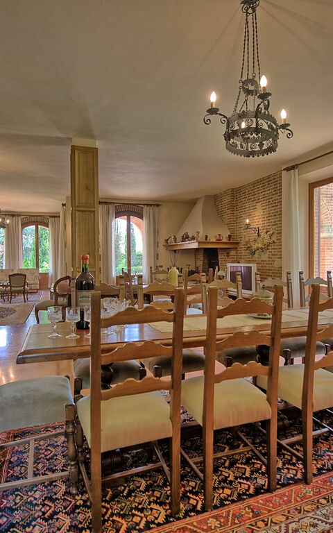 Villa Lauretana: Esszimmer, Wohnzimmer