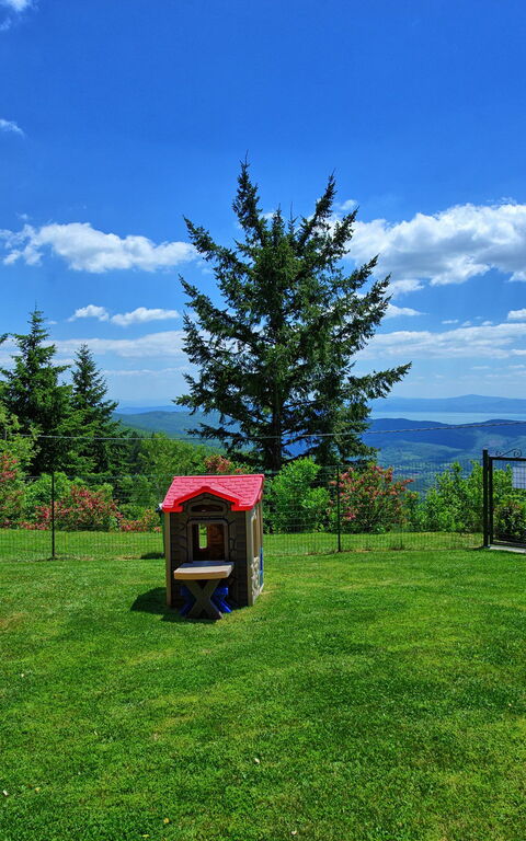 Villa Portole Due: Garten