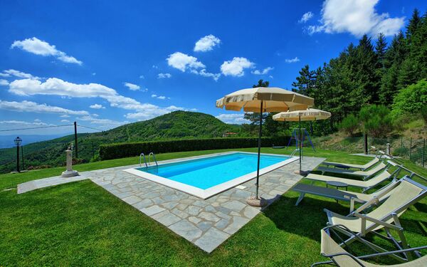 Villa Portole Due: Schwimmbad