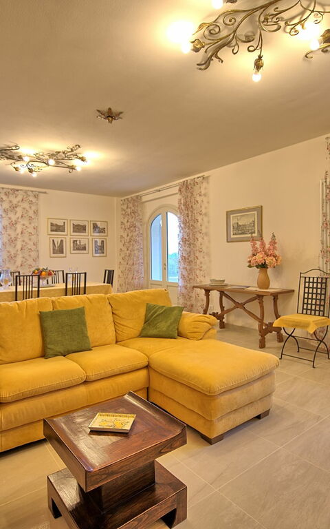 Villa Gaville: Wohnzimmer