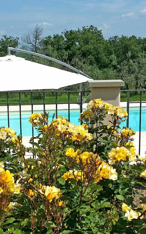 Villa Gaville: Draussen