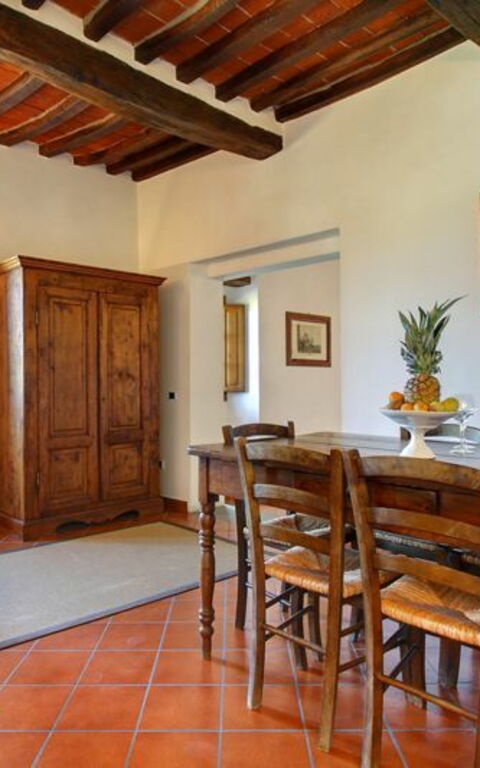 Villa Stolli: Esszimmer