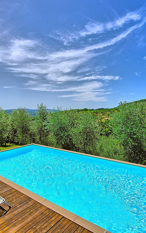 Villa Lorena: Schwimmbad