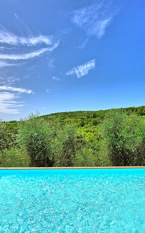 Villa Lorena: Schwimmbad