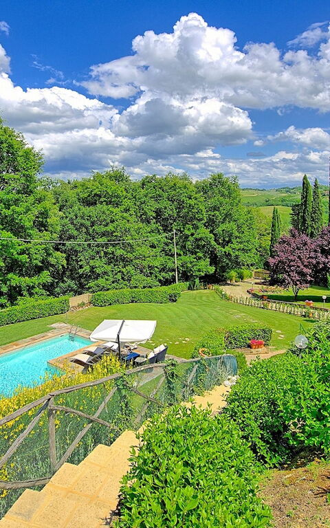 Villa Sabrina: Garten, Schwimmbad