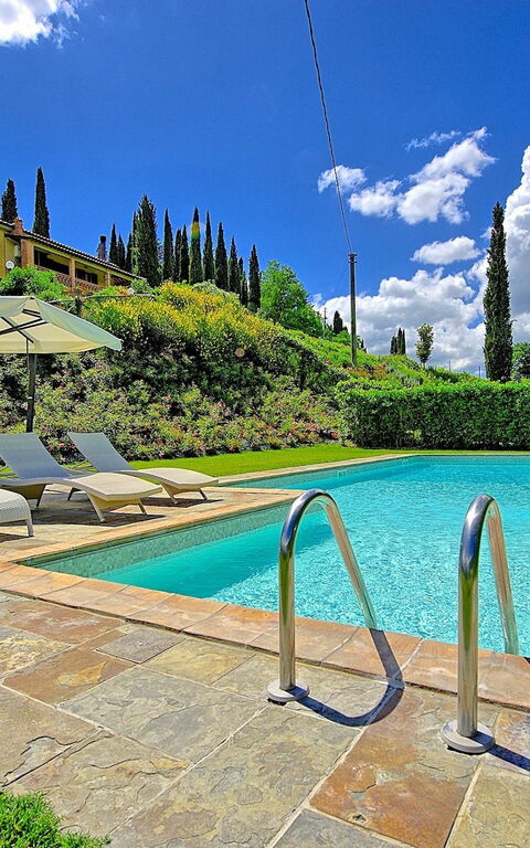 Villa Sabrina: Garten, Schwimmbad