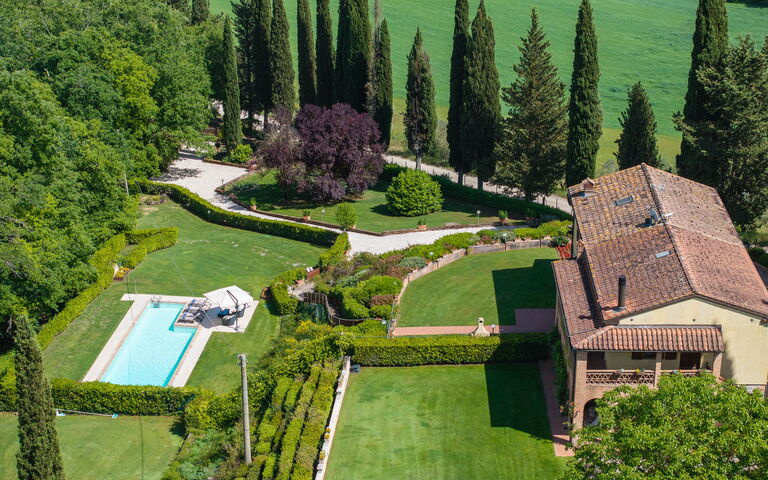Villa Sabrina: Ansichten, Schwimmbad