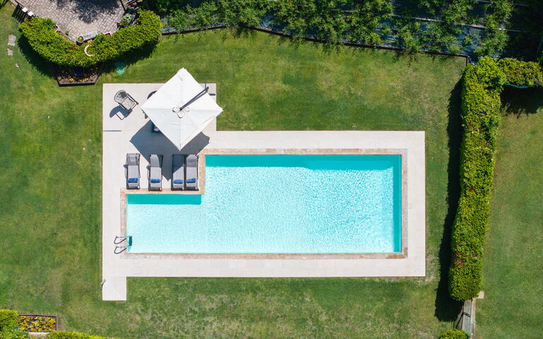 Villa Sabrina: Schwimmbad