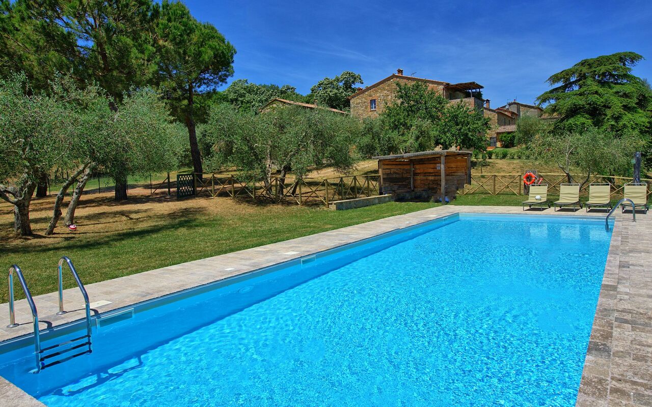 Casa Olivia: Schwimmbad
