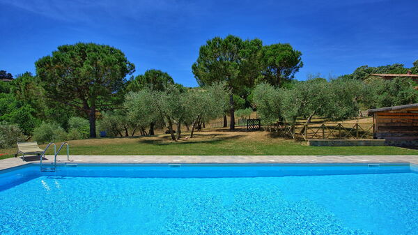 Casa Olivia: Schwimmbad