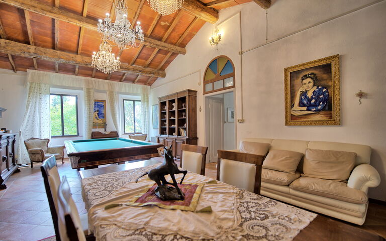 Villa Luciano: Wohnzimmer