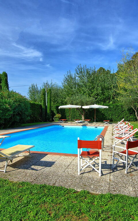 Villa Fiamma: Garten, Schwimmbad