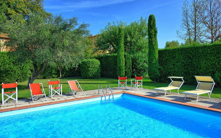 Villa Fiamma: Schwimmbad