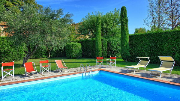 Villa Fiamma: Schwimmbad