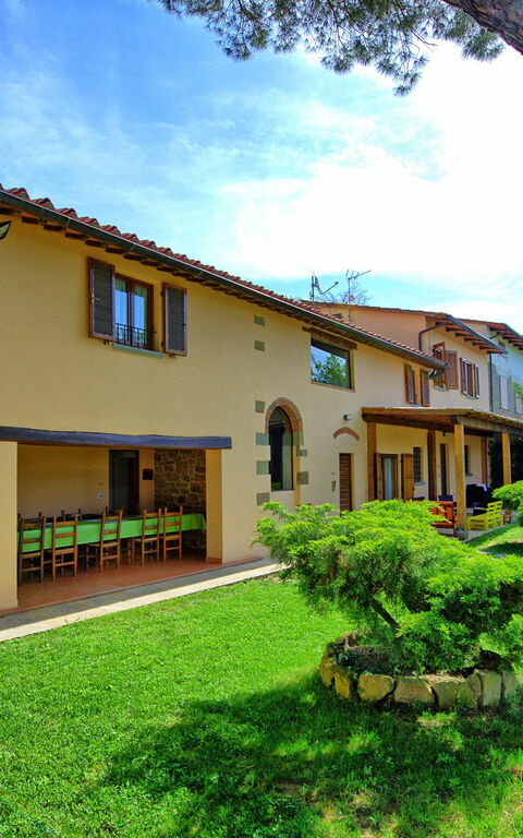 Villa Morandi: Draussen, Garten, Haupteingang