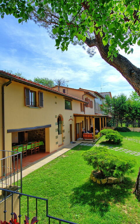 Villa Morandi: Draussen