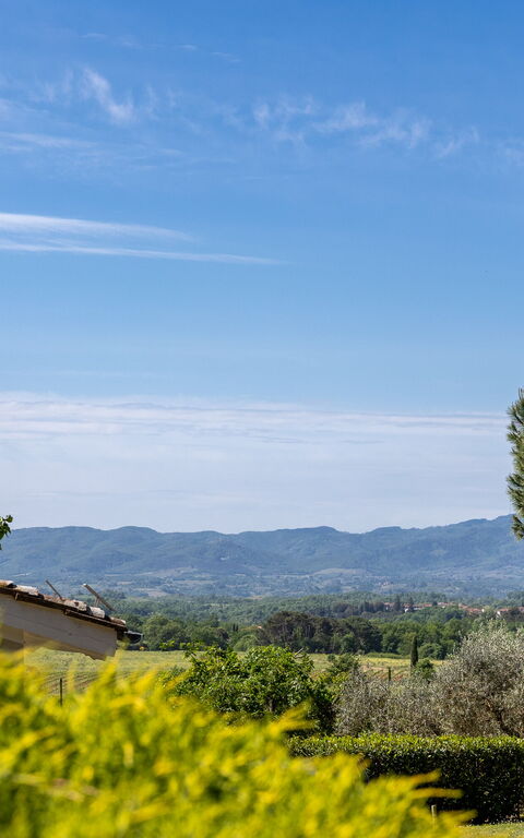 Villa Morandi: Ansichten, Draussen