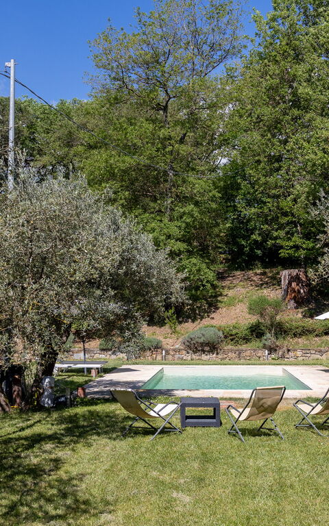 Villa Morandi: Draussen, Garten, Schwimmbad