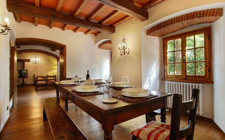Villa Acacia: Esszimmer
