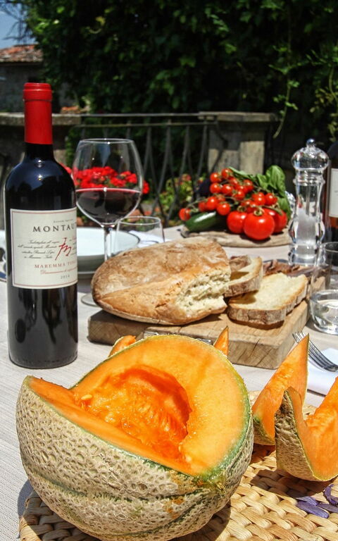 Villa Lucolena: Draussen