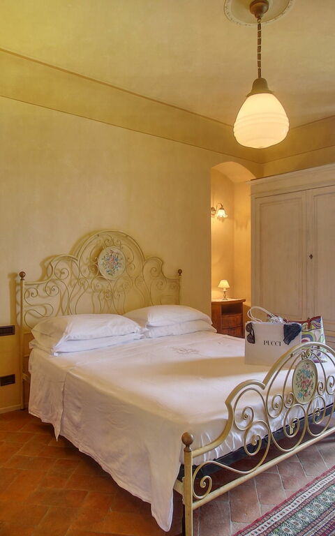 Villa Lucolena: Schlafzimmer