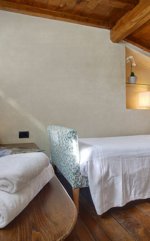 Villa Lucolena: Schlafzimmer