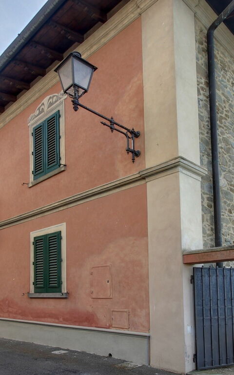 Villa Lucolena: Außen