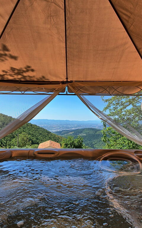 Villa Tenuta Lonciano: Schwimmbad, Wohlergehen