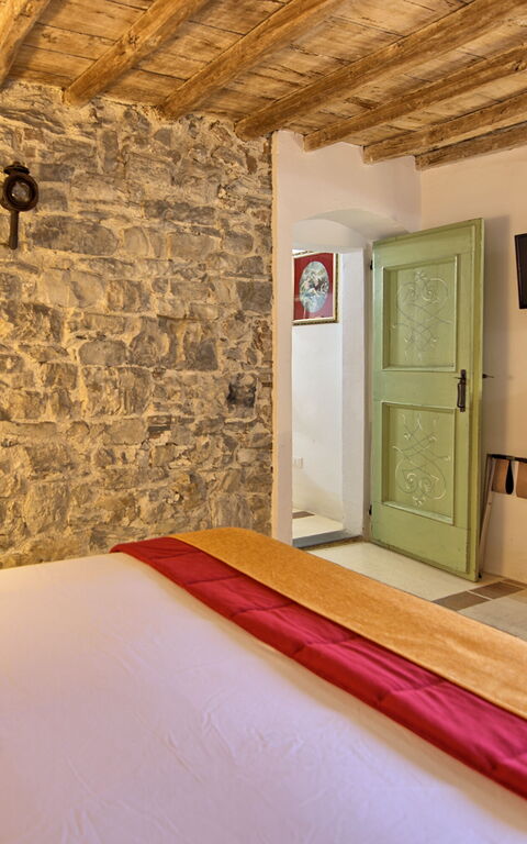 Villa Tenuta Lonciano: Schlafzimmer