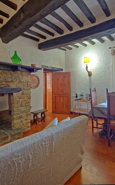 Villa Uccellaia: Esszimmer, Wohnzimmer