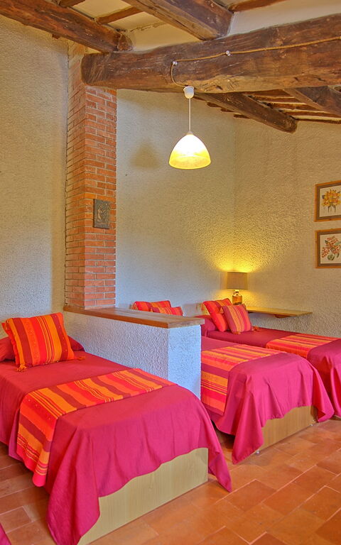 Villa Uccellaia: Schlafzimmer