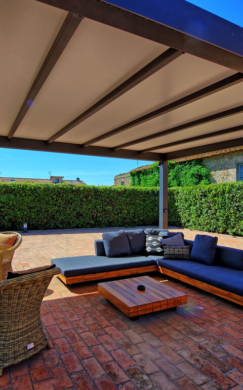 Villa Nora: Balkon / Terrasse / Patio, Draussen