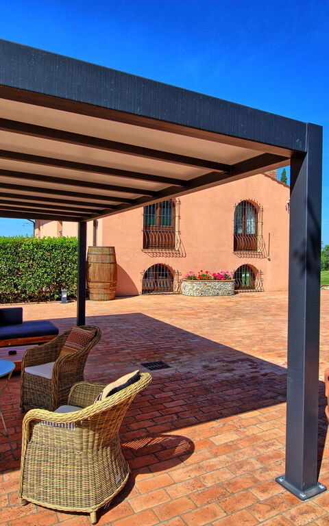 Villa Nora: Balkon / Terrasse / Patio, Draussen