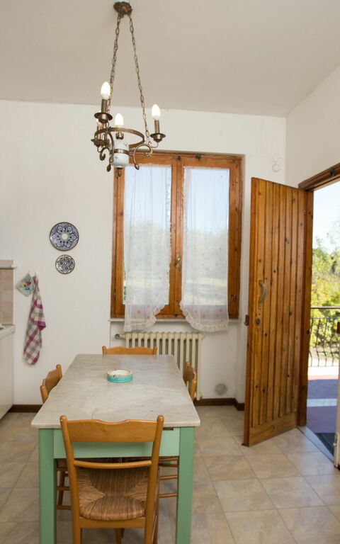 Villa Treppiè: Esszimmer, Küche