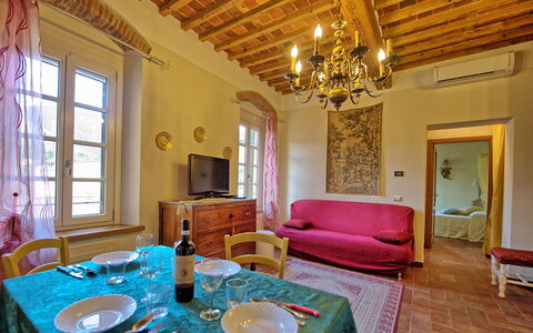 Unterkunft Flavia 5: Esszimmer, Wohnzimmer