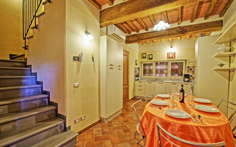 Unterkunft Flavia 2: Esszimmer, Küche