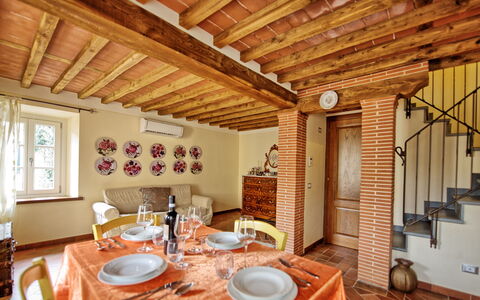 Unterkunft Flavia 3: Esszimmer, Wohnzimmer