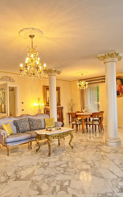 Villa Sophia: Esszimmer, Wohnzimmer