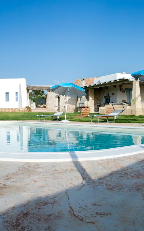 Trullo Torre Suda: Schwimmbad