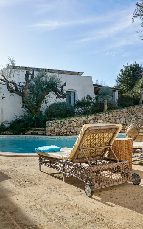 Tia Trullo: Draussen, Schwimmbad