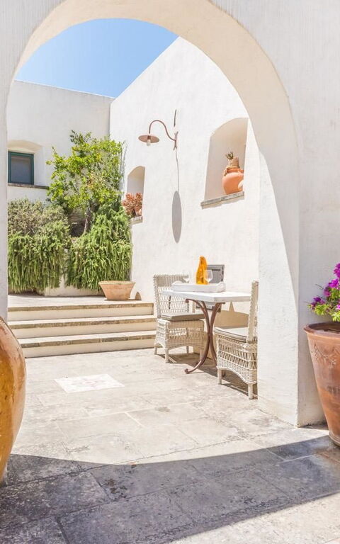 Tia Trullo: Draussen