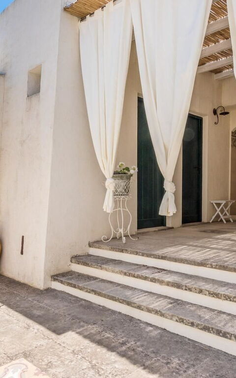 Tia Trullo: Draussen