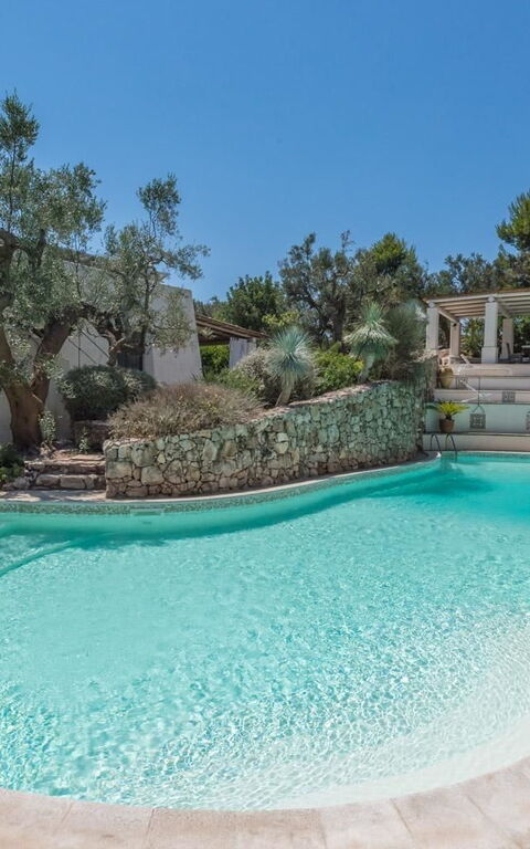 Tia Trullo: Schwimmbad