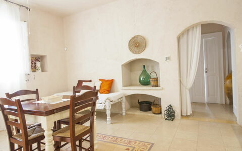 Unterkunft Tia Ranch 3: Esszimmer, Küche, Wohnzimmer