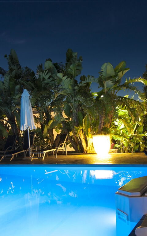 Cotriero: Garten, Schwimmbad